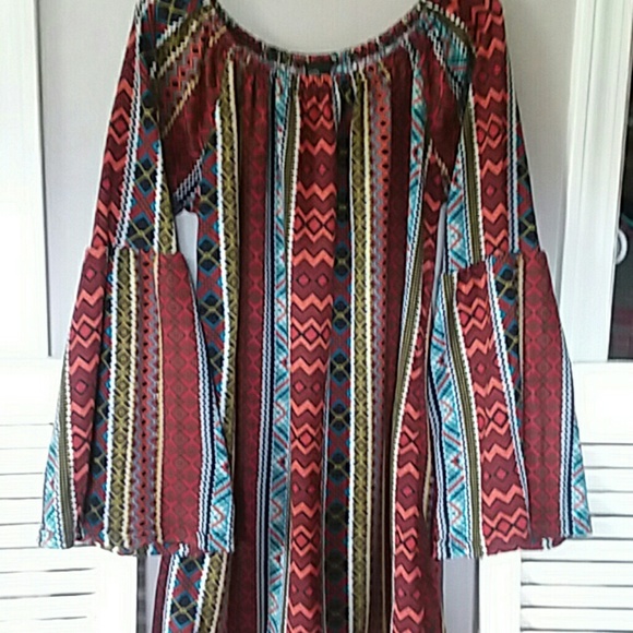 Multi-colored Bell Sleeve Tunic Size Small-Medium - Picture 1 of 4